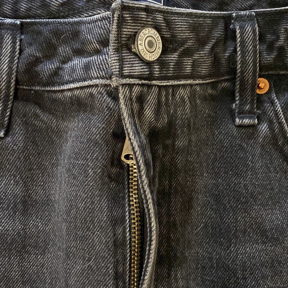 A&F Low Rise Micro Mini Skirt - Picture 4 of 4